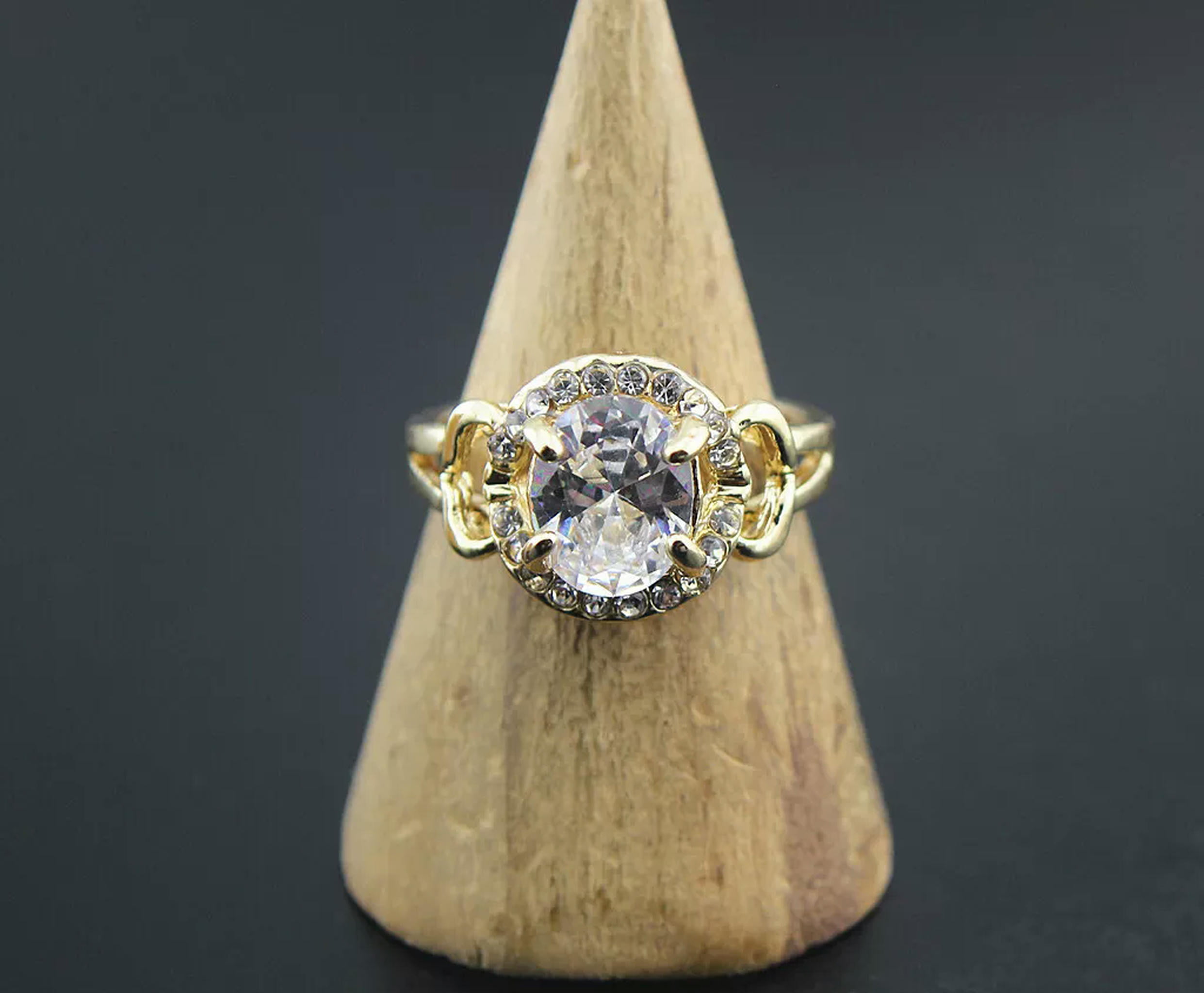 EOEMY Rings For Lady Wholesale Bulk Lots 32Pcs Cubic Zirconia Filled Rhinestone Ring