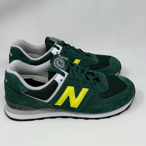 New Balance 574 V2 Classic Sneakers Mens 10.5 D Green Yellow Suede Running Shoes