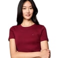 thumbnail image 3 of Camiseta Tommy Hilfiger Essential Favorite Flag Logo para mujer, 3 of 5