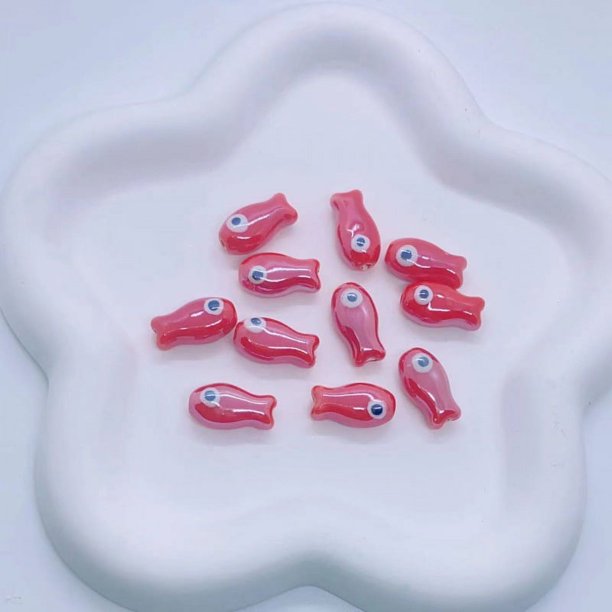 Cuentas sueltas de cerámica de peces pequeños de colores, accesorios de bricolaje hechos a mano, cuentas de cerámica en forma de pez, cuentas de agujero recto, collar, pulsera, accesorios