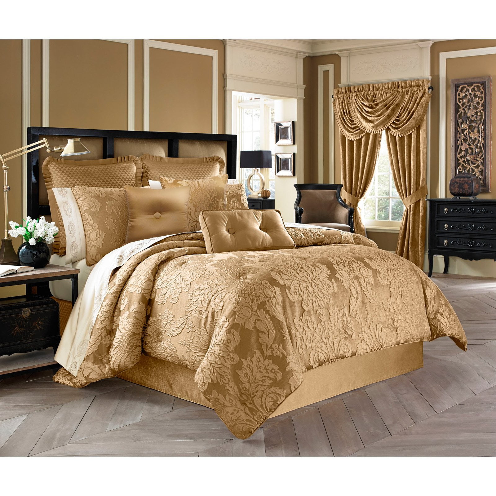 Colonial 4 Piece Comforter Set By Five Queens Court Com