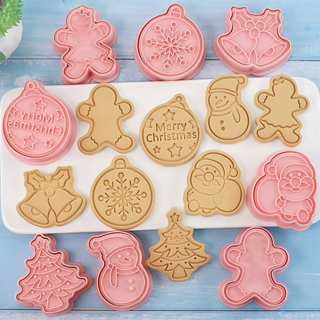 

IOAOAI Christmas Cookie Stencil 8Pcs Baking Tool Non-stick Practical Cartoon Christmas Tree Fondant Mould