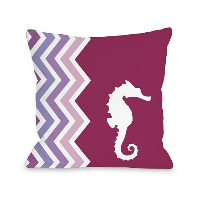 Bella Casa 72265PL16 Un 16 x 16 Po Chevron Oreiller Hippocampe&44; Fuchsia
