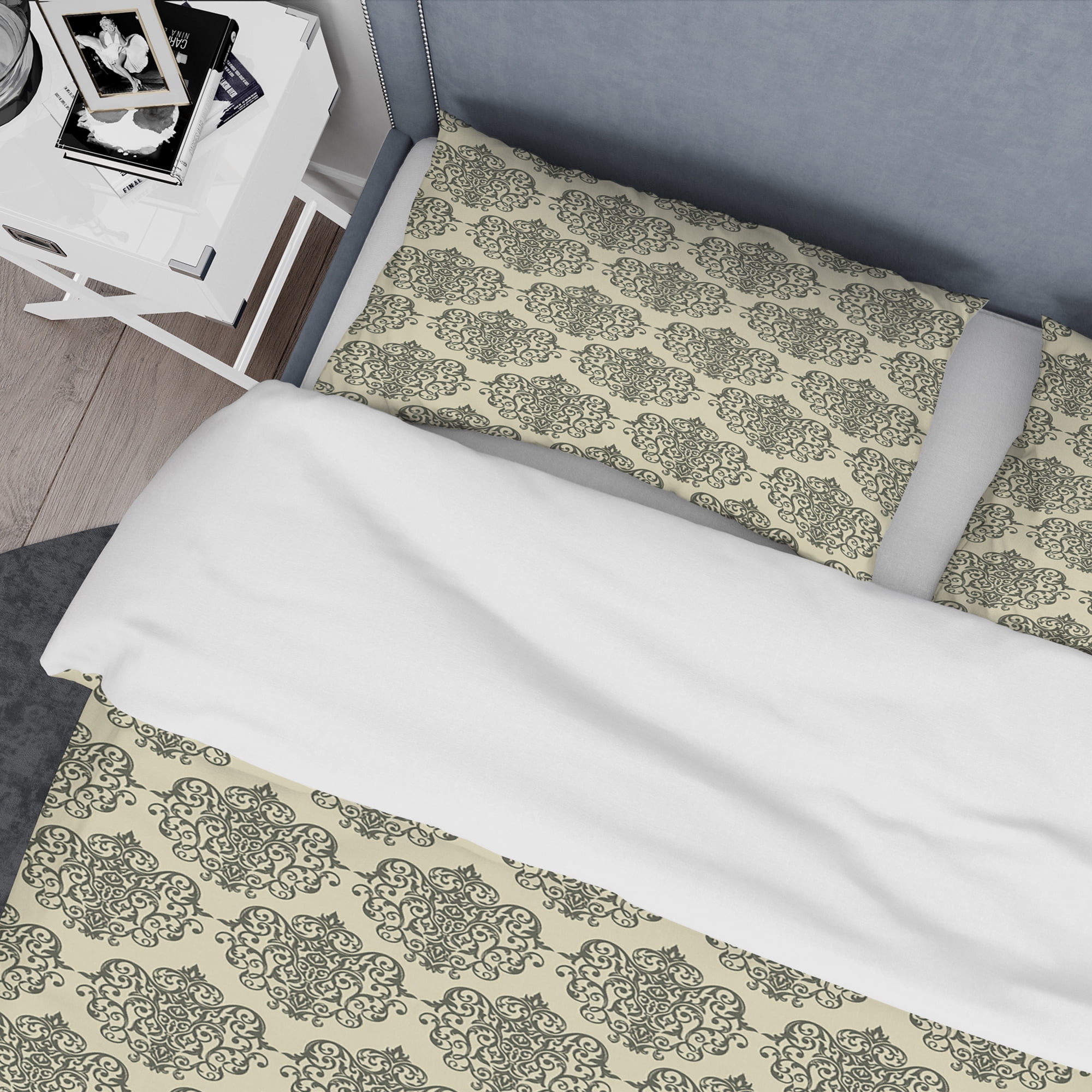 Designart 'Abstract Design Retro Pattern III' Mid-Century Modern Duvet Cover Set