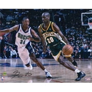 Gary Payton Seattle Supersonics Autographed 16" x 20" Dribbling in Green Photograph - Fanatics Authentic Certified