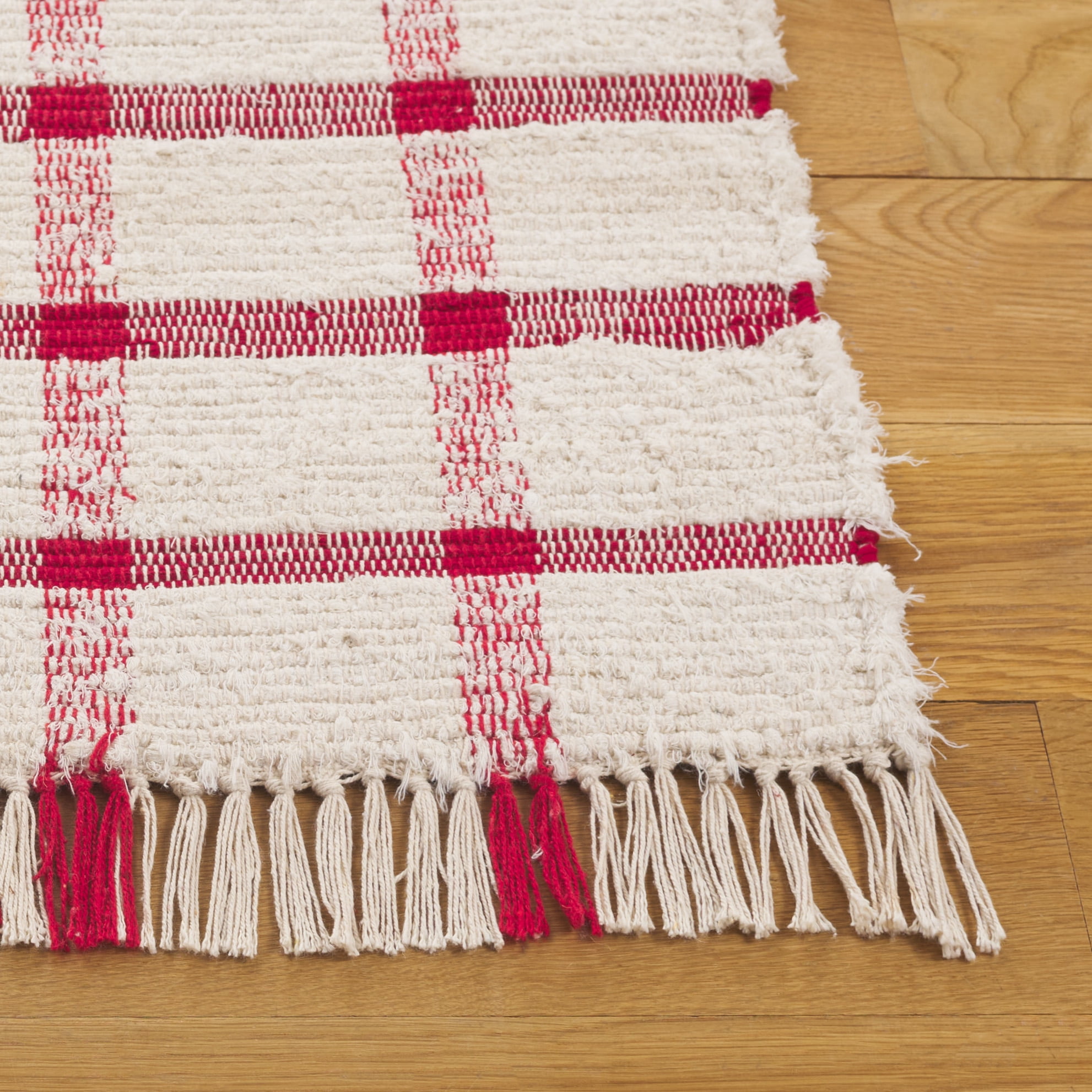 SAFAVIEH Montauk Bevin Checkered Runner Rug, Ivory/Red, 2'3" x 8'