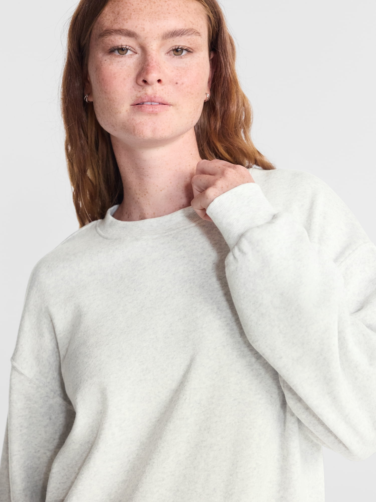 No Boundaries Pullover Crewneck Sleep Top with Long Sleeves, Women's XXS-3X