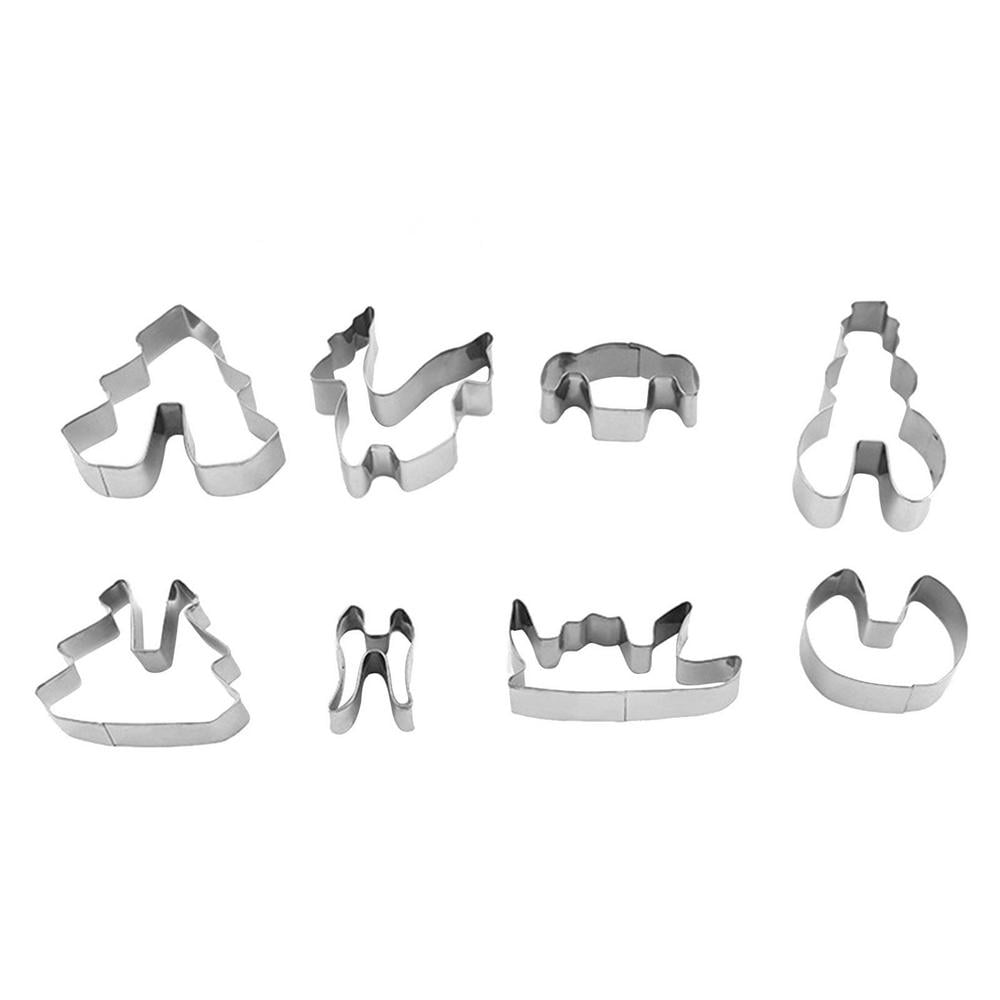 Geruite Gingerbread House Cookie Cutter 8 Piece Winter Cookie Cutters