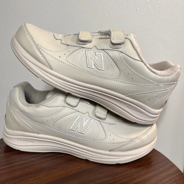 New Balance Mens 577 MW577VB Beige Casual Walking Shoes Sneakers Sz 9.5 2E Wide