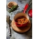 thumbnail image 4 of Cacerola Le Creuset de hierro fundido esmaltado Signature, 2,25 L, color cereza, 4 of 4