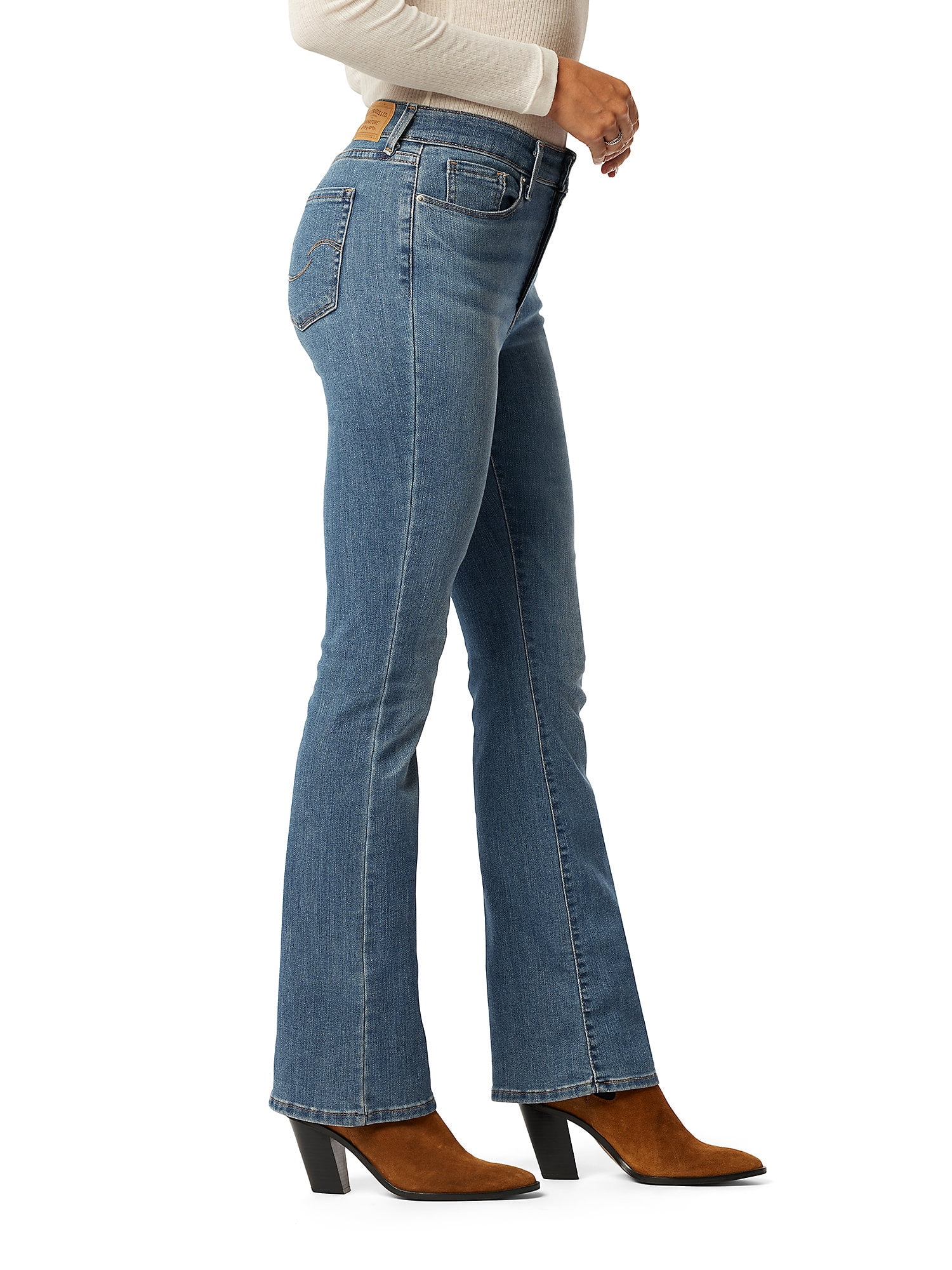 Levi Strauss Signature Women's and Women's Plus Mid Rise Bootcut Jeans