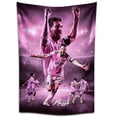thumbnail image 1 of Tapiz de pared IDOLUSTER Lionel Messi firmado 70 x 100 cm, 1 of 6