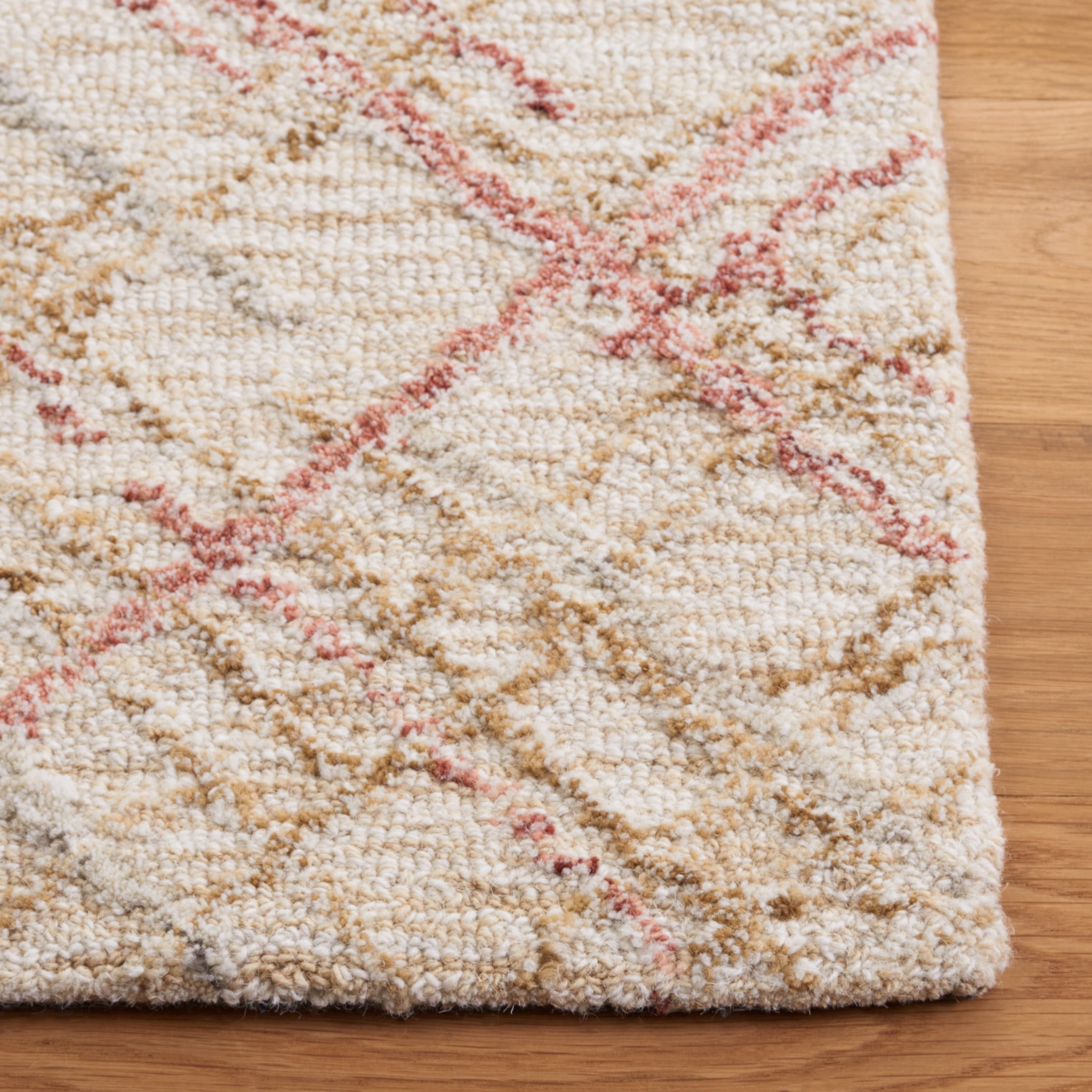 SAFAVIEH Micro-Loop Beth Distressed Area Rug, Ivory/Red, 3' x 5'