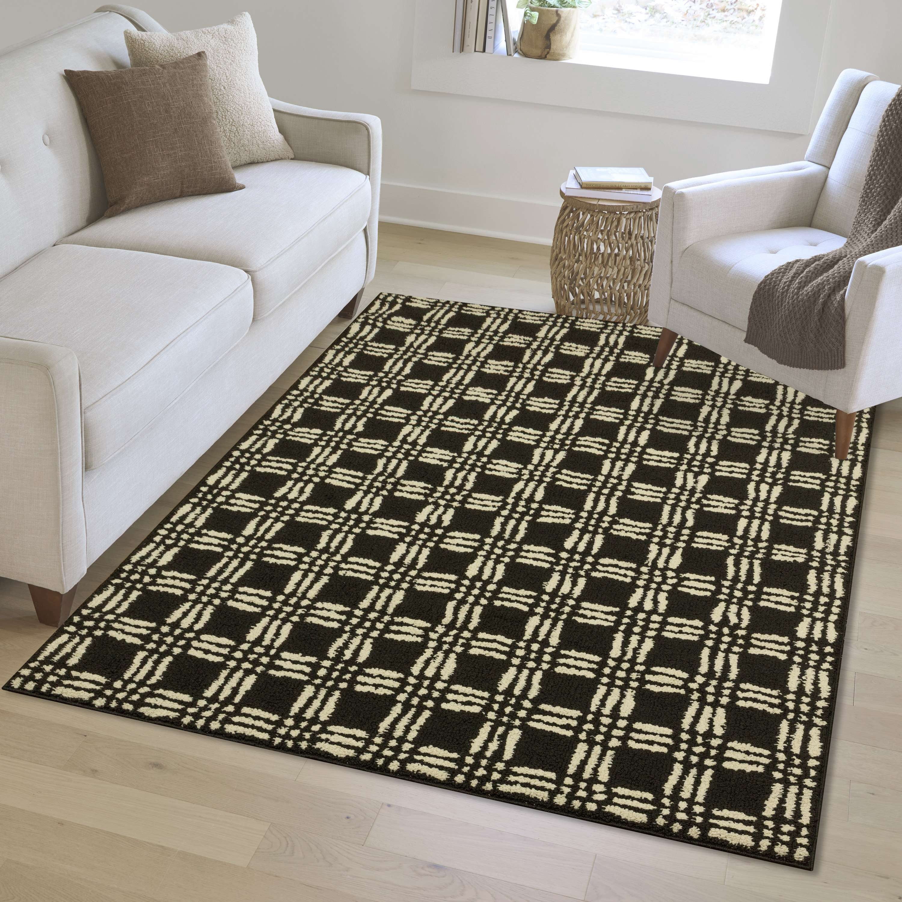 Mainstays Transitional Grid Plaid Black Indoor Area Rug, 5 ft x 7 ft