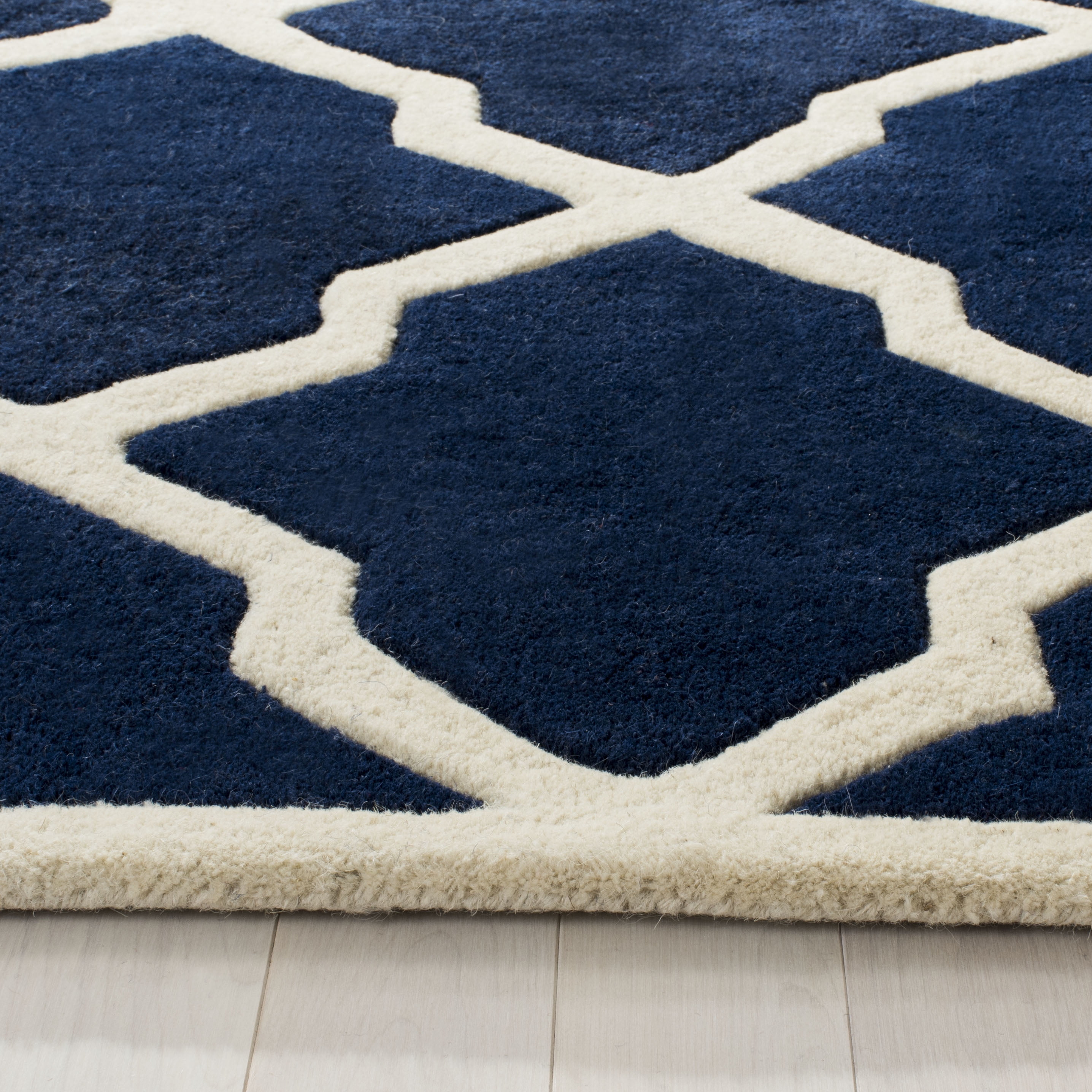 SAFAVIEH Chatham Franklin Geometric Wool Area Rug, Dark Blue/Ivory, 7' x 7' Square
