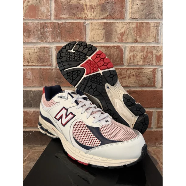 New 11.5 New Balance 2002R Team Red Navy USA Pouch Running Sneakers M2002RVE Men