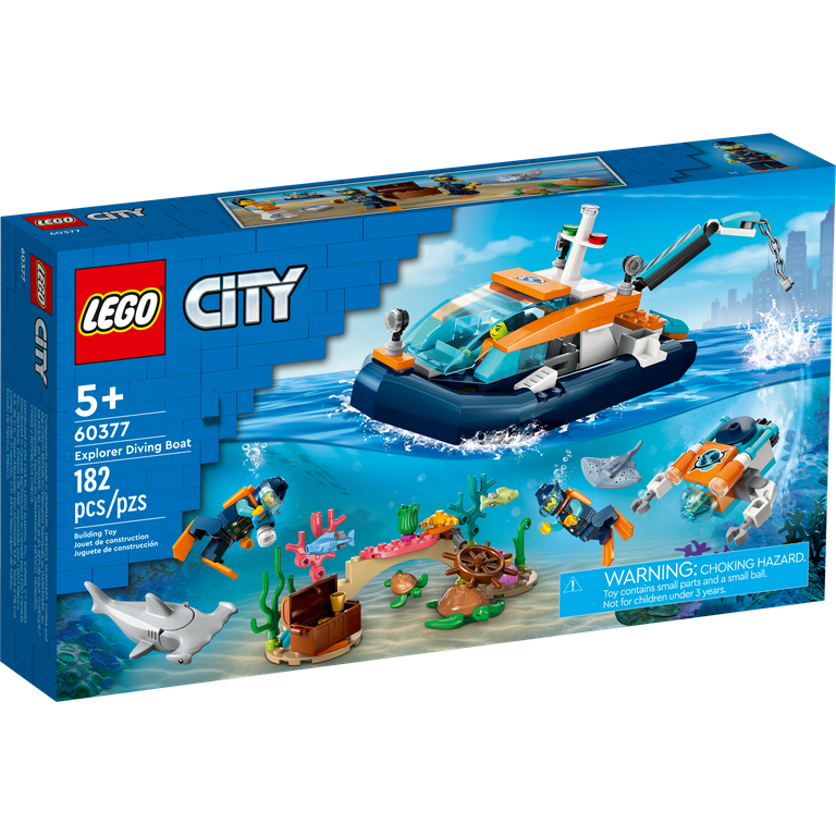 LEGO City Explorer Diving Boat 60377 Ocean Building Toy, Includes a Coral  Reef Setting, Mini-Submarine, 3 Minifigures and Manta Ray, Shark, Crab, 2  Fish and 2 Turtle Figures 