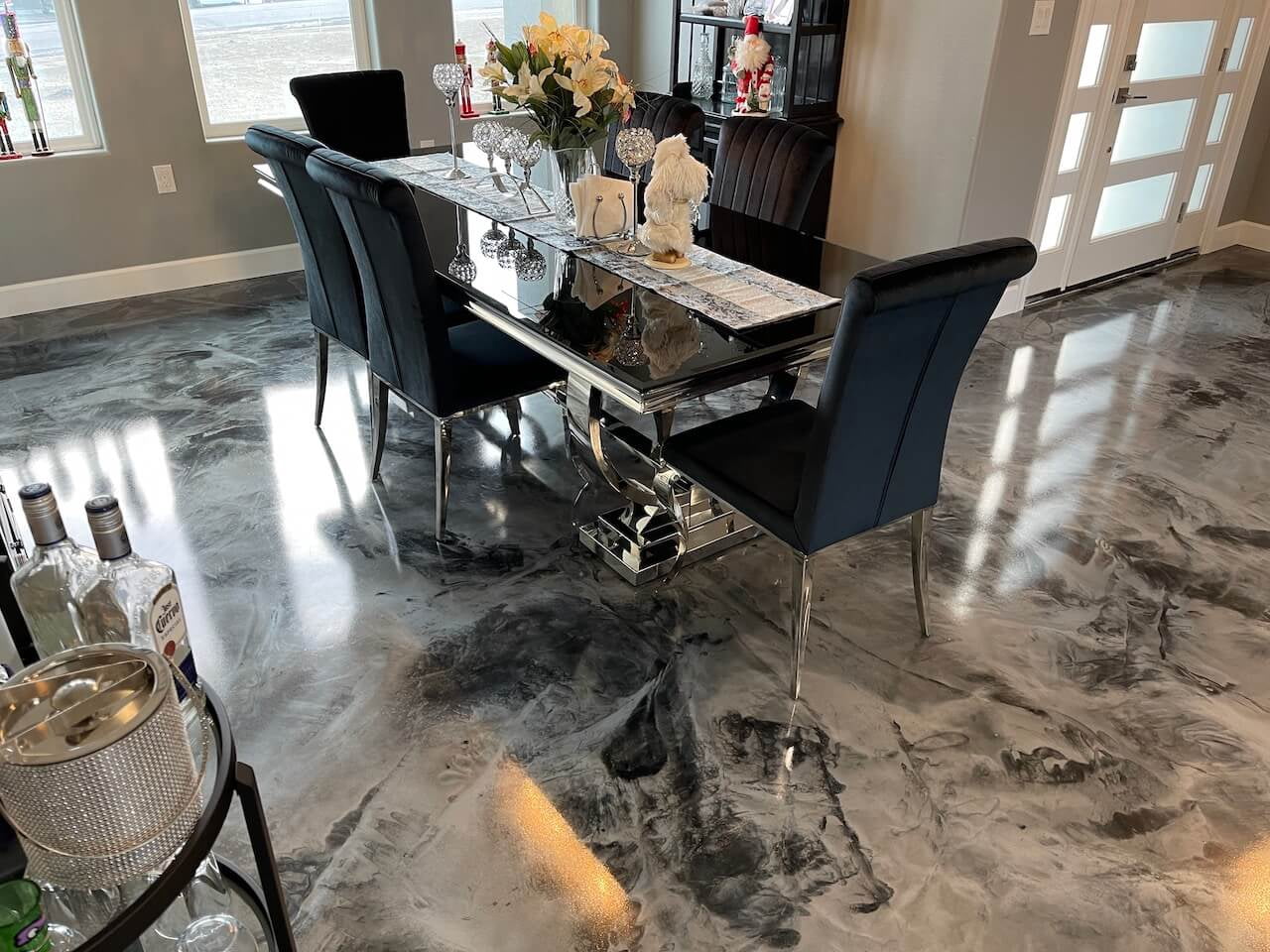 Clear | Floor Epoxy Resin for Garages, Basements, Warehouses, Retail Stores | 3 Gallon