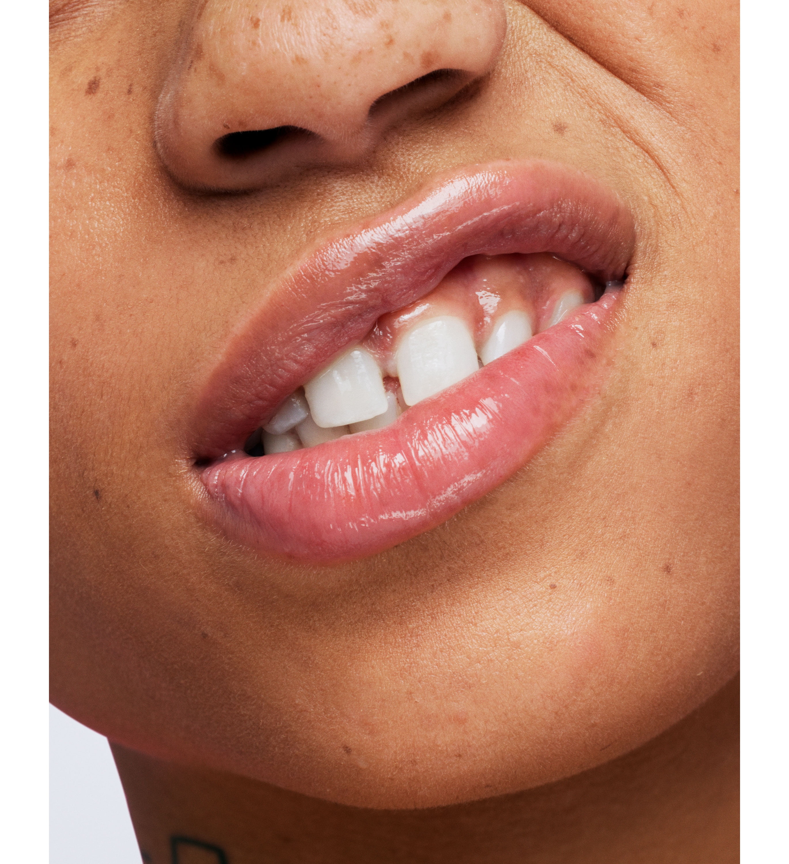 Babe Original Babe Glow Plumping Lip Jelly Lip Gloss with Hyaluronic Acid and Vitamin E, Clear