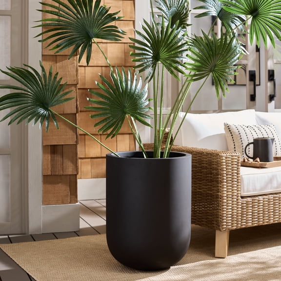 Safavieh 18.1" x 18.1" x 23.6" Round Black Fiberstone Plant Pot