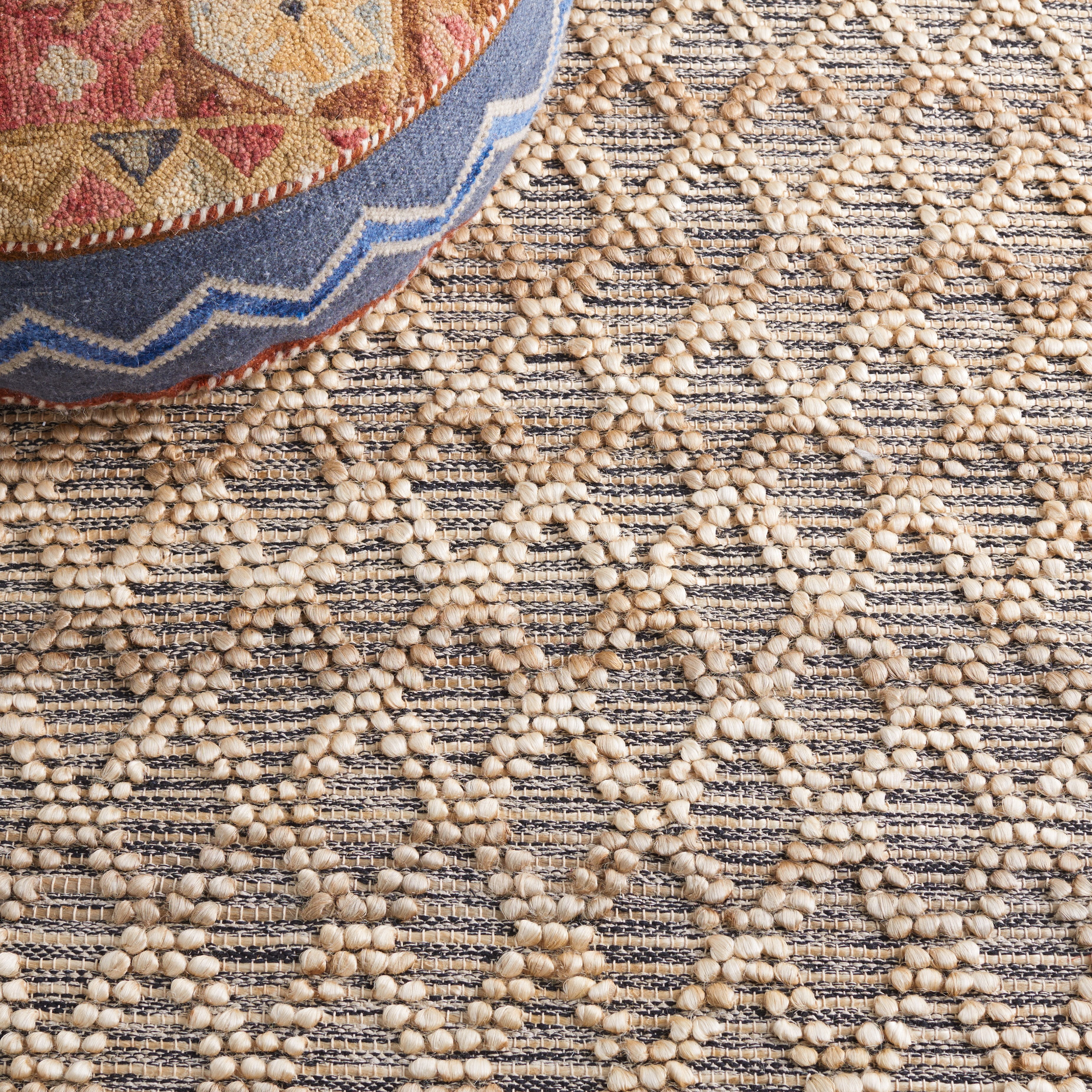 SAFAVIEH Natural Fiber Jeana Geometric Area Rug, Natural/Black, 3' x 5'
