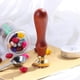 thumbnail image 5 of Cuadros Decorativos Sello de cera de sobre retro Sellos Mango de madera Cera de sellado Manualidades de bricolaje (F250), 5 of 9