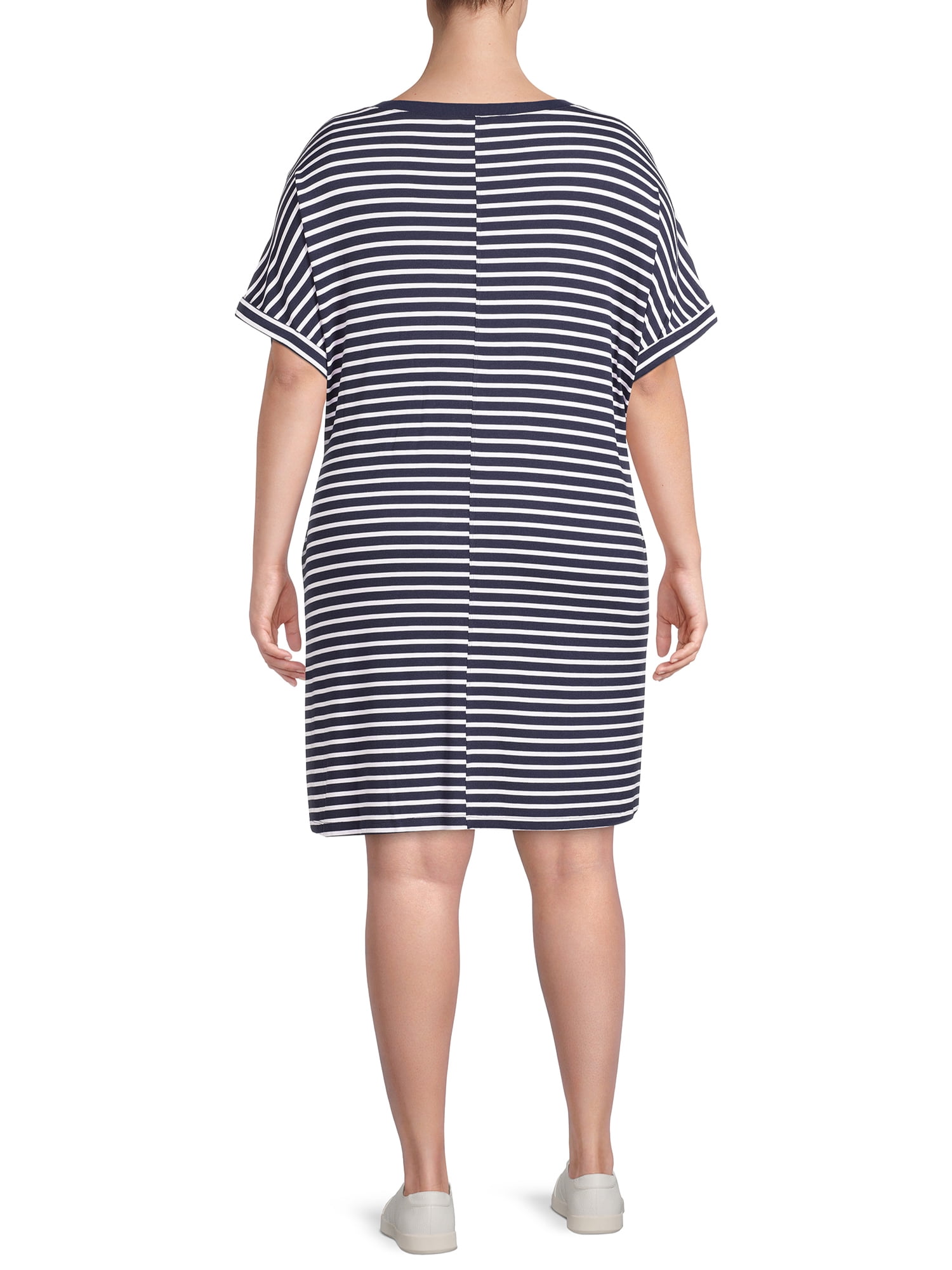 Terra & Sky Women's Plus Size Roll Cuff T-Shirt Dress