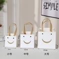 thumbnail image 2 of Nvzi regalos, flores, bolsas de embalaje para cajas de regalo, bolsas de regalo con ventana transparente, bolsas de papel kraft, bolsas de tela cuadradas (cara sonriente blanca, tamaño pequeño), 2 of 5