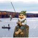 thumbnail image 3 of Estatua de gnomo de jardín - El guardián del gnomo de pesca - Gnomos de jardín al aire libre - Estatuas divertidas de gnomo de césped, a todo color TUNC Sencillez, 3 of 5