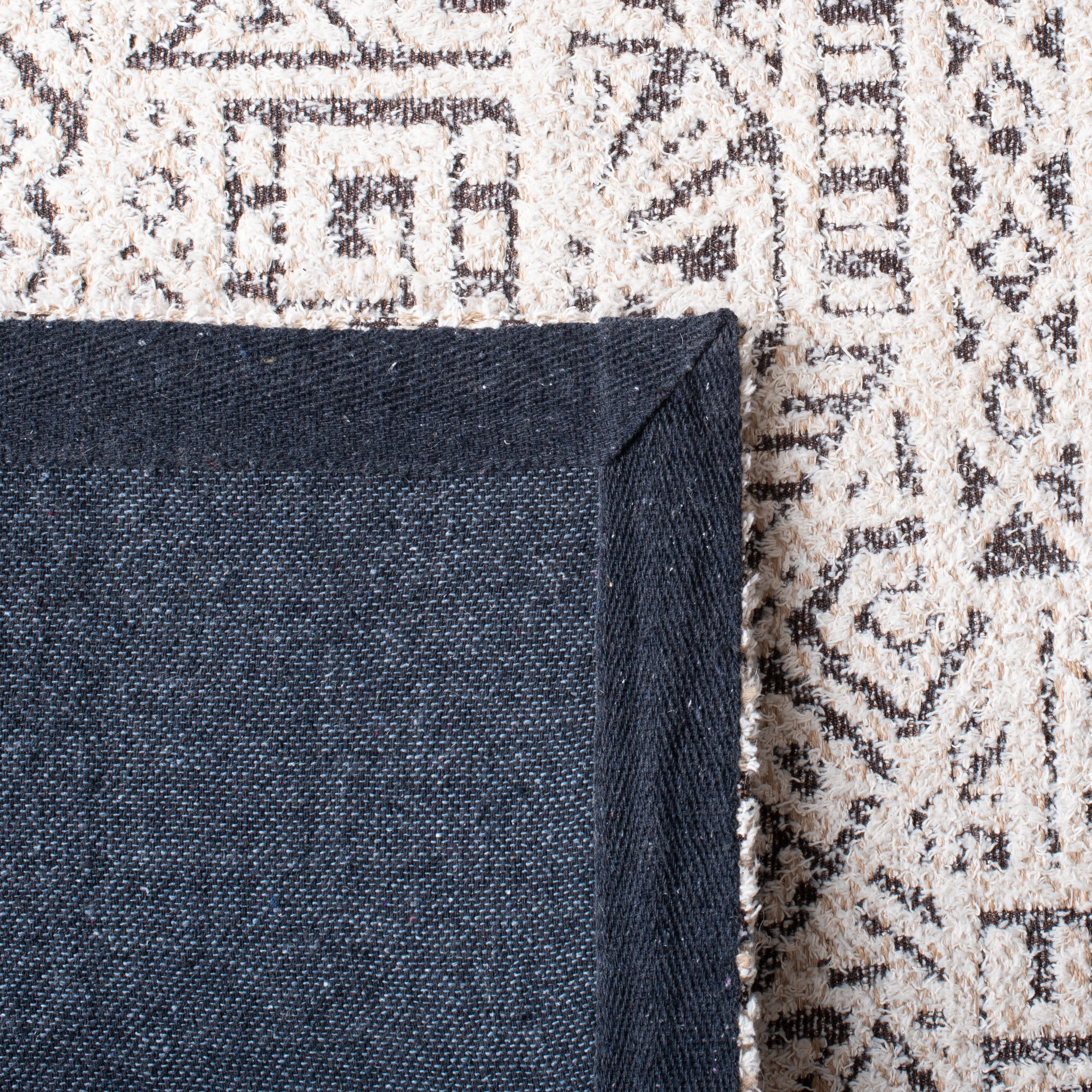 Safavieh  Hand-Woven Classic Vintage Sofika Aztec Cotton Rug 5'  x  8' 5' x 8' Indoor,Handmade Rectangle