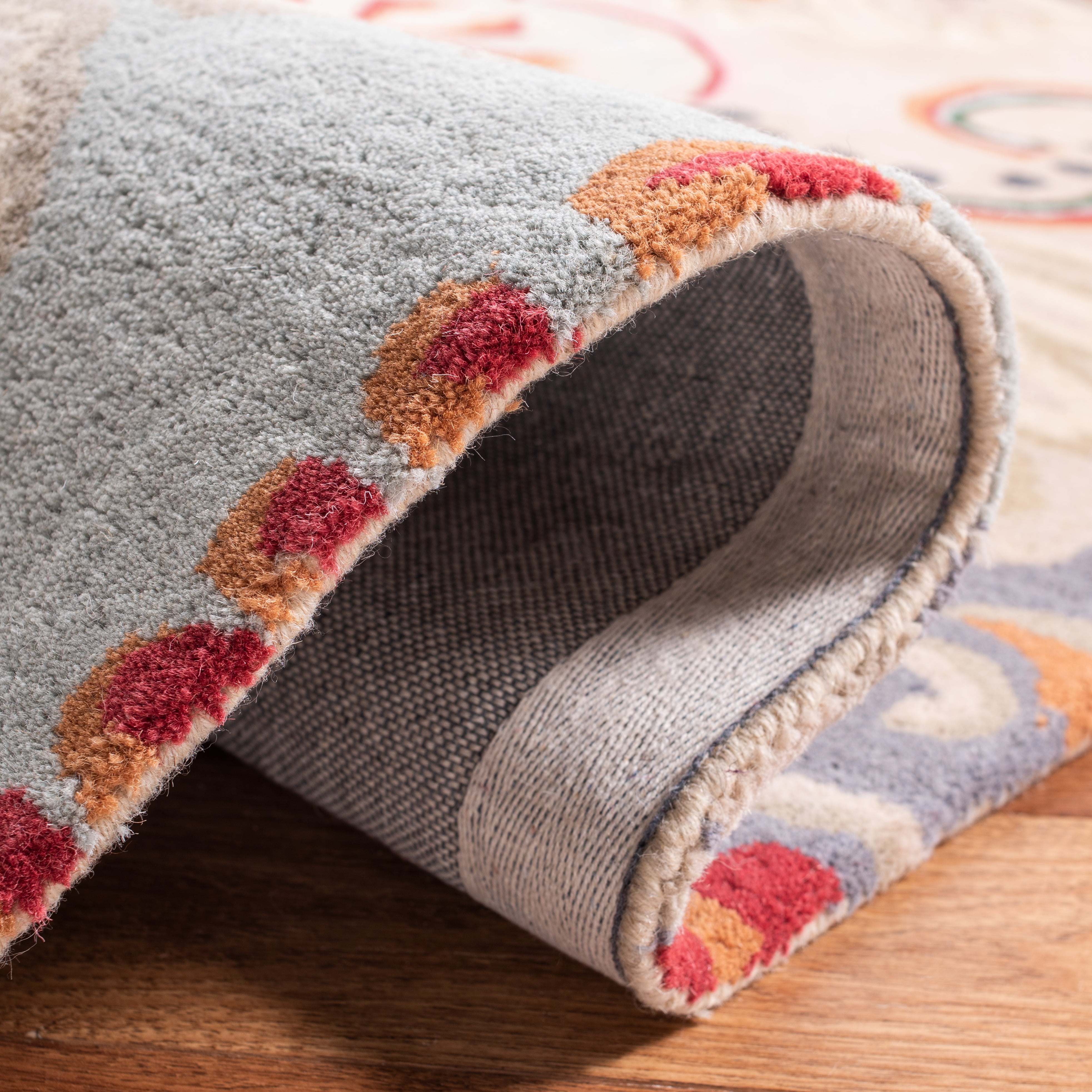 SAFAVIEH Bella Meriel Southwestern Wool Area Rug, Beige/Blue, 5' x 5' Square