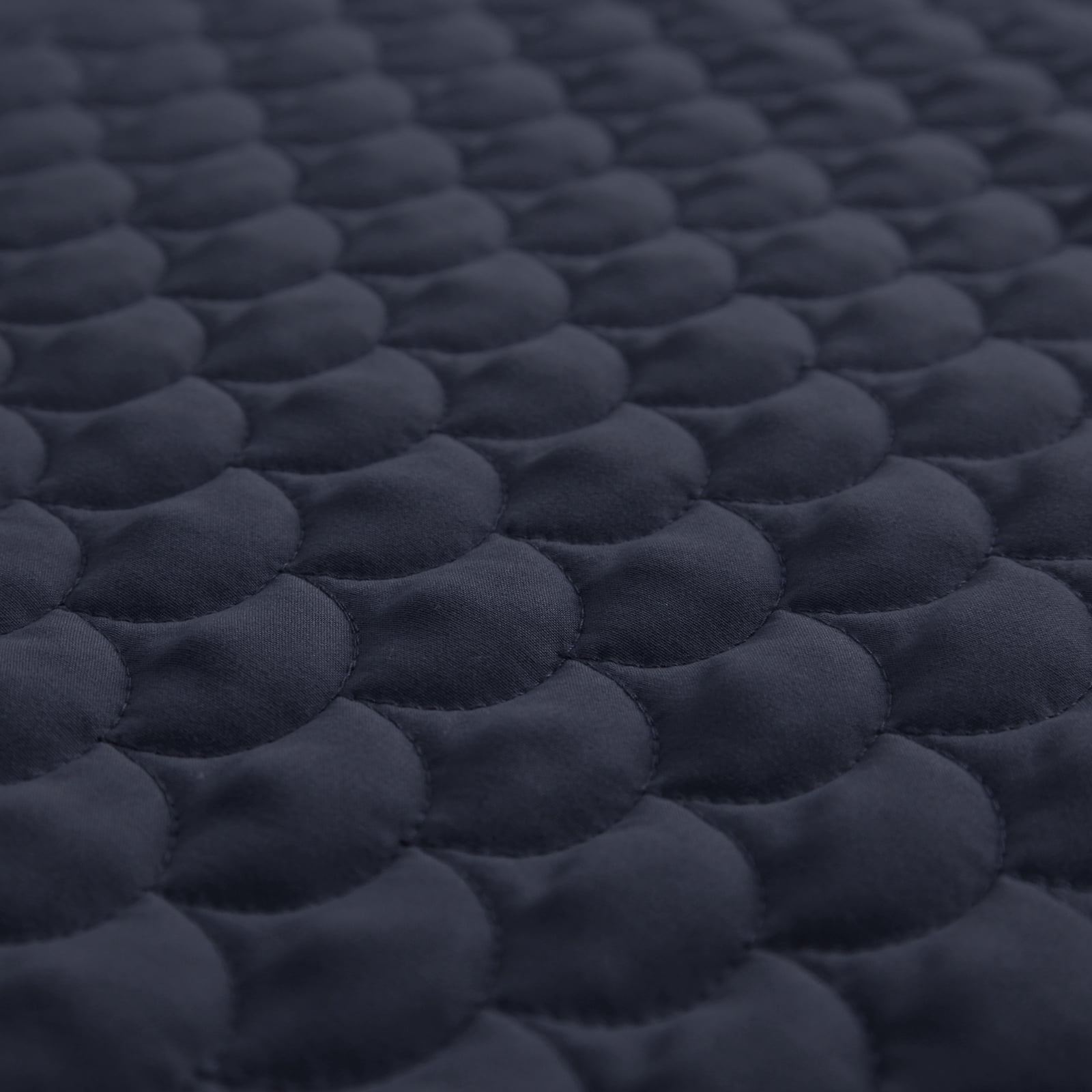Bed Skirt with Spilt Corner 15 Inch Drop, Polyester Blended Quilted Bed Wrap,Modern Dust Ruffle, Anti-Wrinkle & Fade Resistant, Dust Proof for Bedroom