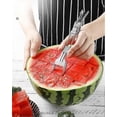 thumbnail image 2 of Cortador de frutas ZHAOCHENG acero inoxidable 2 en 1 cortador de sandía plegable con tenedor 3 piezas, 2 of 5