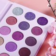 thumbnail image 4 of Paleta de sombras de ojos oso de fresa Dream 15 tonos mate y brillantes, 4 of 5
