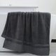 thumbnail image 4 of Toalla de baño de 50 X 100cm de color gris oscuro, Toalla de playa sin correa para adultos ampliada y gruesa, Toalla de pecho grande y gruesa de color sólido, 4 of 6