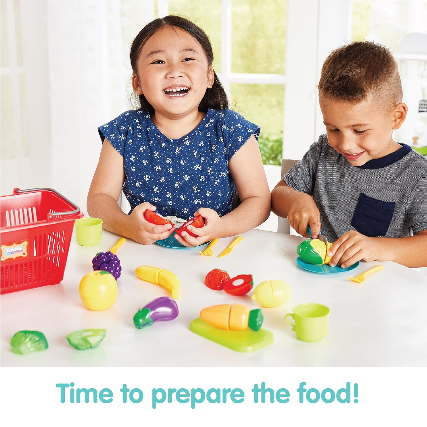 Kidoozie Just Imagine Slice 'N Play Shopping Set, 31 Piece Shopping Basket Set Including Fruits & Vegetable for Pretend Plays.  For Children Ages 2+