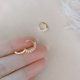 thumbnail image 3 of Pendientes De Perlas Sencillos Y Pequeños, 3 of 5