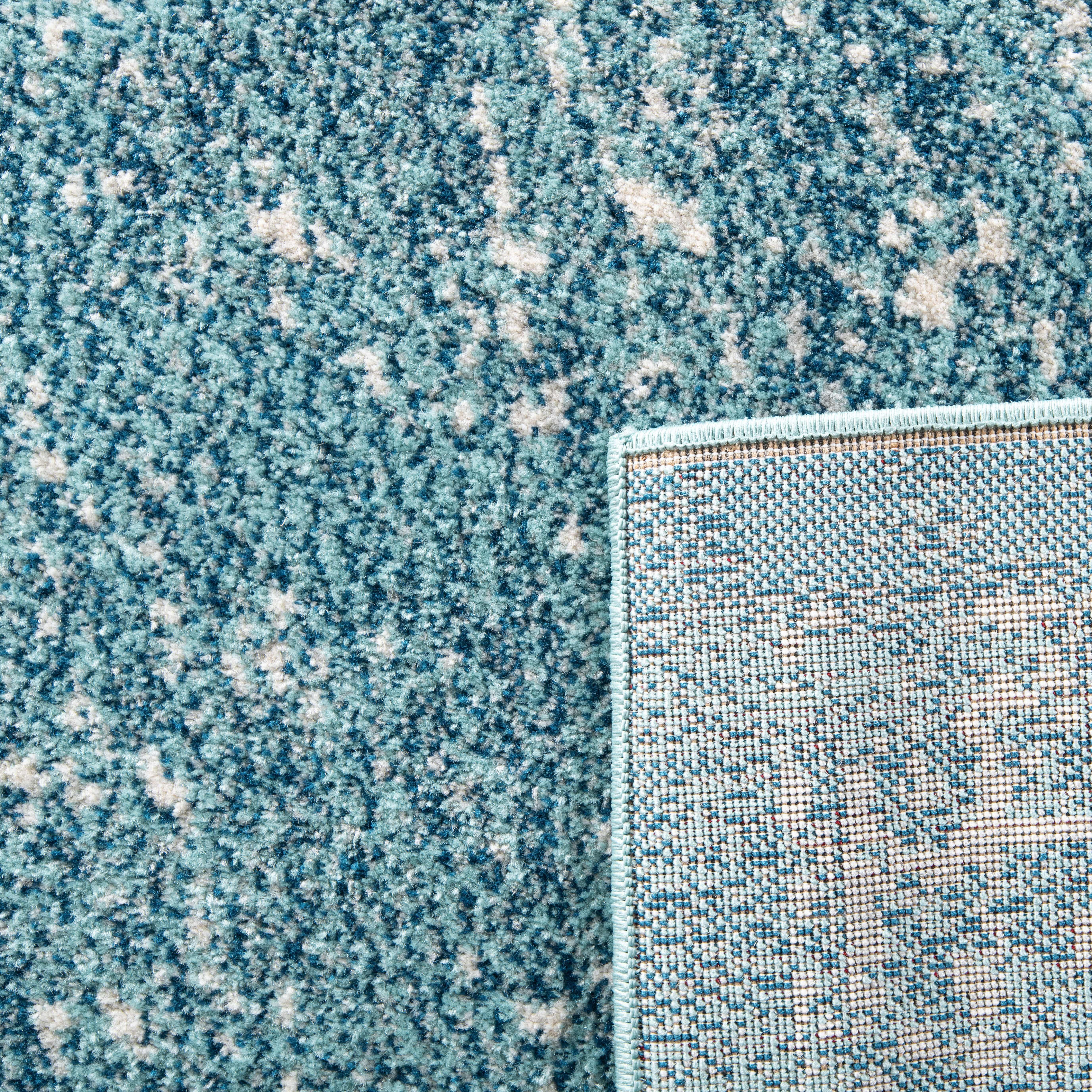 SAFAVIEH Round Rug 9' - Evoke Collection - Large - Traditional Design, Blue & Ivory, Non-Shedding & Easy Cleaning, Ideal for Living Room, Bedroom, Dining Space