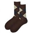 thumbnail image 4 of Calcetines de algodón para hombre de gran tamaño con diseño de rombos clásicos de otoño e invierno, de estilo británico, de color liso, 4 of 5