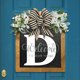 thumbnail image 1 of Señal De Bienvenida De Guirnalda Placa decorativa para puerta con 26 letras, adornos de madera para jardín, letrero de bienvenida para puerta (D), 1 of 6