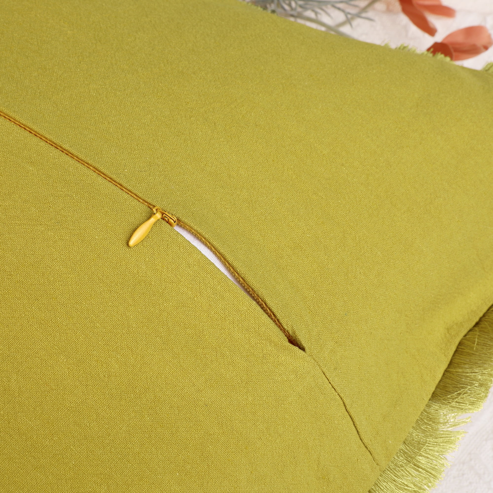Unique Bargains 4 Pcs Cotton Throw Pillow Cover with Tassel Trim for Home Decor Yellow 18" x 18"