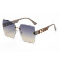 thumbnail image 1 of Gafas de sol cuadradas sin marco, gafas de sol personalizadas de moda con montura grande, hechas de PC, 1 of 5