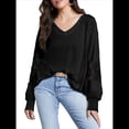 thumbnail image 2 of Blusas de Mujer con Cuello en V, Larga, Encaje, Elegantes, Informales, Modernas, de Gran Tamaño. Negro M, 2 of 7