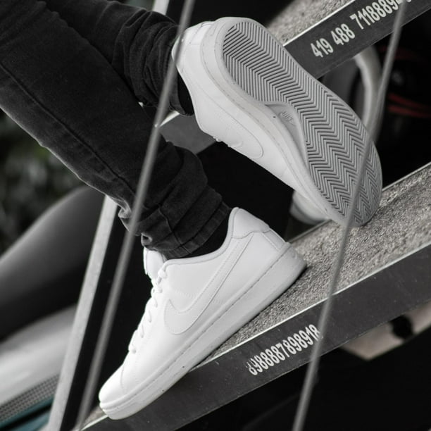 Tenis Nike Court Royale NN DH3160100 Hombre blanco Bodega