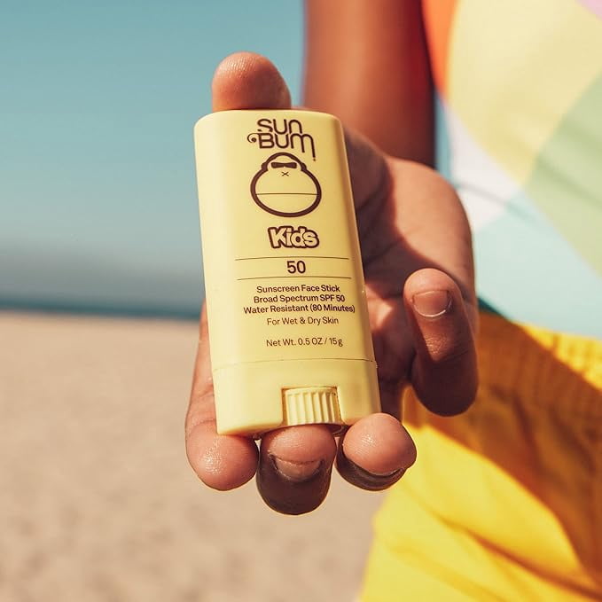 Sun Bum Kids SPF 50 Clear Sunscreen Face Stick | Wet or Dry Application | Hawaii 104 Reef Act Compliant (Octinoxate & Oxybenzone Free) Broad Spectrum UVA/UVB Sunscreen | 0.53 oz (Pack of 2)