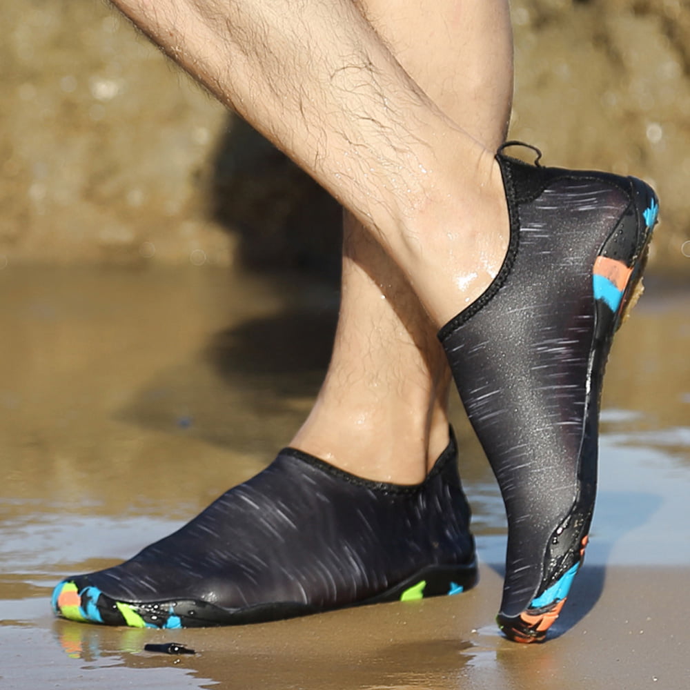 Homme et Femme Chaussures Aquatiques Pieds Nus à Séchage Rapide Chaussures d'eau de Sport pour Plage Surf Plongée Natation