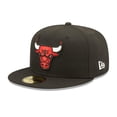 thumbnail image 1 of Gorra New Era Chicago Bulls 59Fifty UNISEX 70343294 negro 7 3/8, 1 of 5