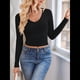 thumbnail image 4 of Camisas de Larga para Mujer, Moda Otoño 2025, Cuello en V, Blusas Básicas, Blusas Ajustadas Y2K. Negro S, 4 of 10