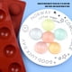 thumbnail image 5 of Yuarrent Mousse de media bola de 8 cavidades DIY postre Muffin Chocolate molde galleta molde para hornear Herramientas y accesorios para hornear PC 1 Yuarrent HA001789-00, 5 of 6