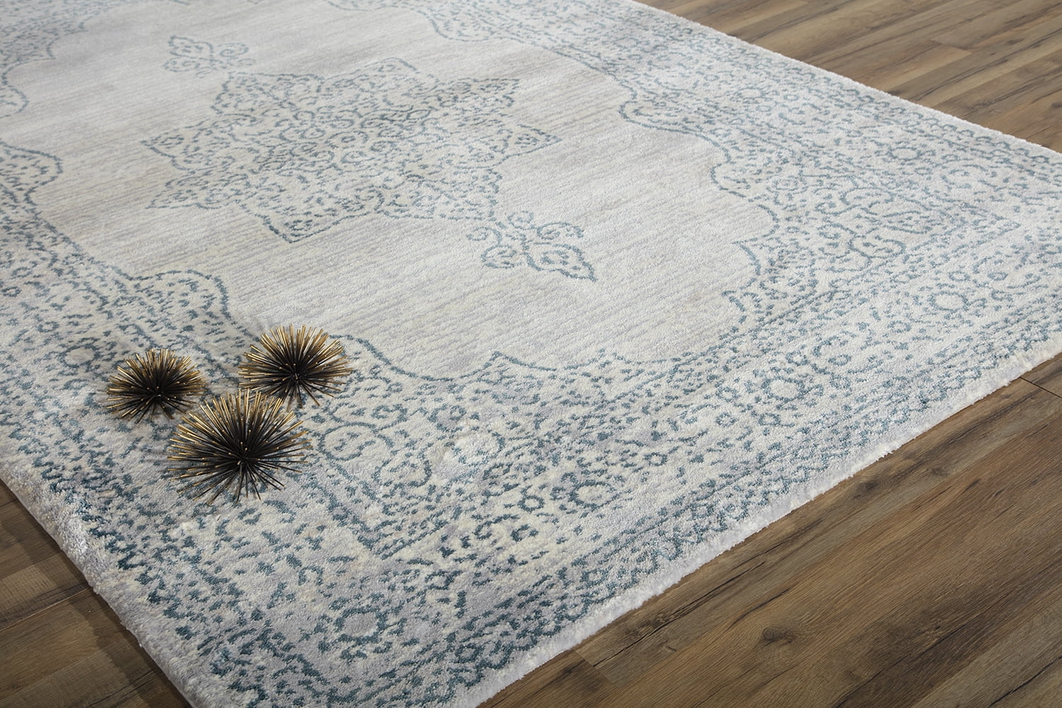 Rugs America Brighton Collection Vintage Medallion BH250A Transitional Oriental Area Rug 5' x 8'